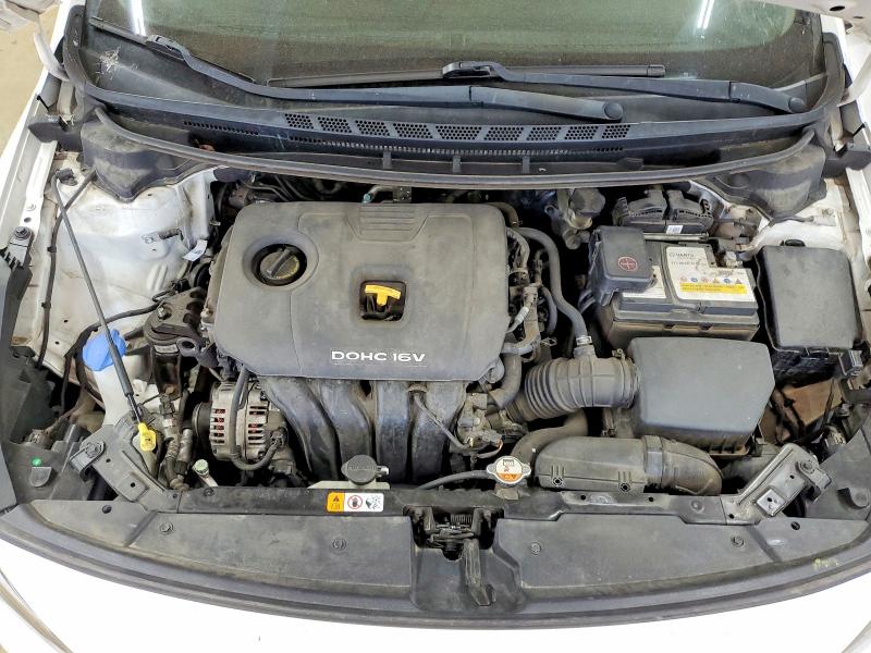 53708826 :رقم المزاد ، 3KPFL4A76JE219249 vin ، 2018 Kia Forte مزاد بيع