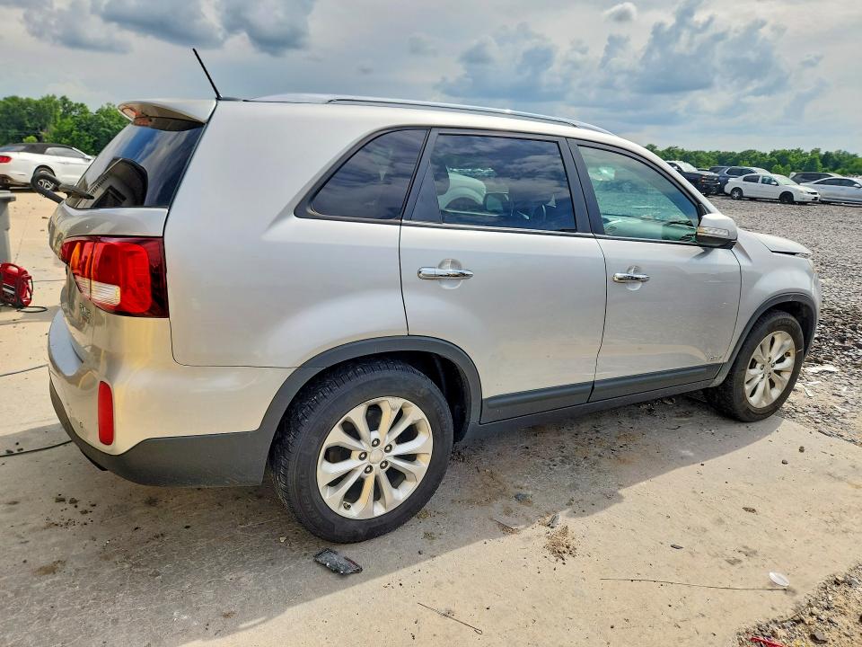 2014 Kia Sorento მანქანა იყიდება აუქციონზე, vin: 5XYKUDA72EG489888, აუქციონის ნომერი: 54425686