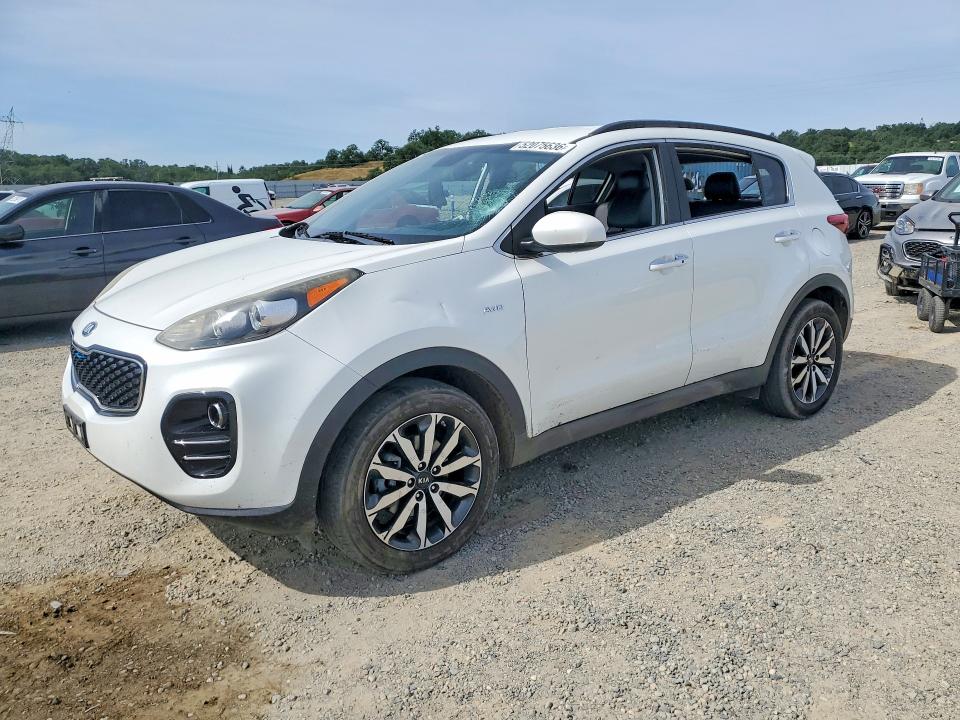 52075636 :رقم المزاد ، KNDPNCAC5H7049319 vin ، 2017 Kia Sportage مزاد بيع