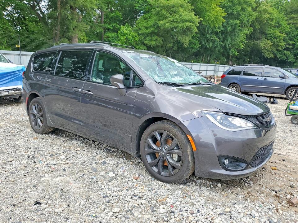 Продажа на аукционе авто 2019 Chrysler Pacifica, vin: 2C4RC1EG7KR588949, номер лота: 54969716