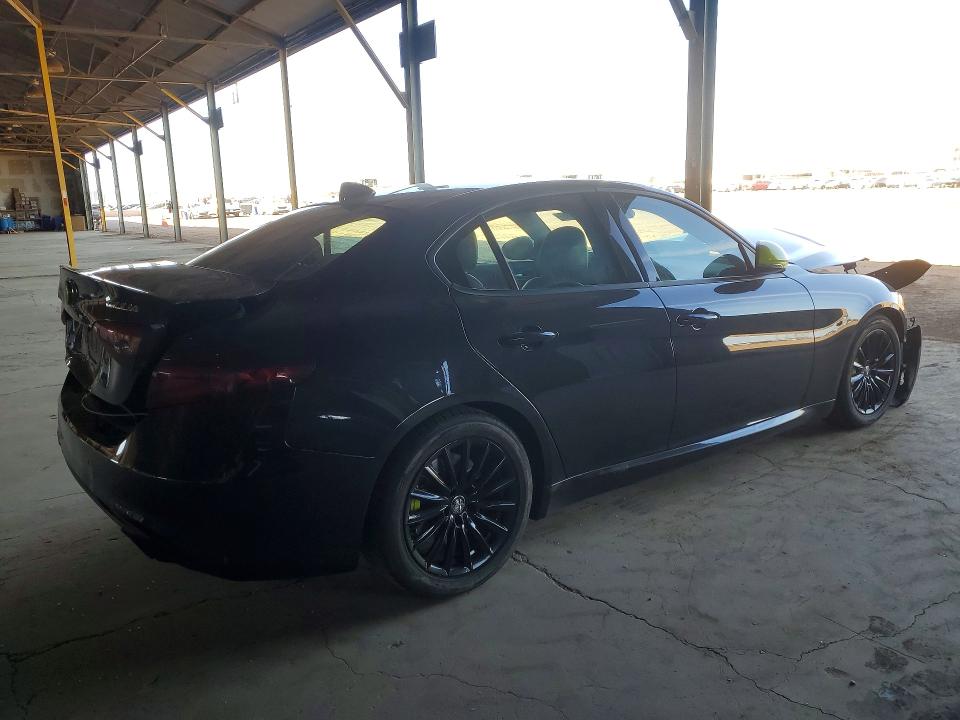 Продажа на аукционе авто 2022 Alfa Romeo Giulia, vin: ZARFAMANXN7654100, номер лота: 55783546