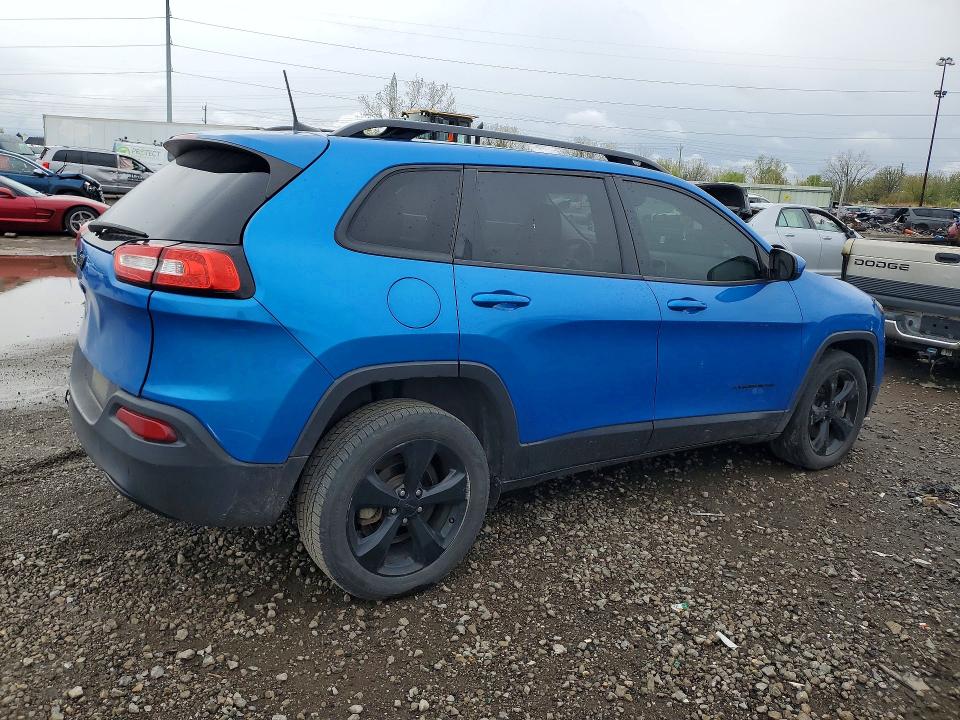 46778226 :رقم المزاد ، 1C4PJLCB7JD540482 vin ، 2018 Jeep Cherokee مزاد بيع