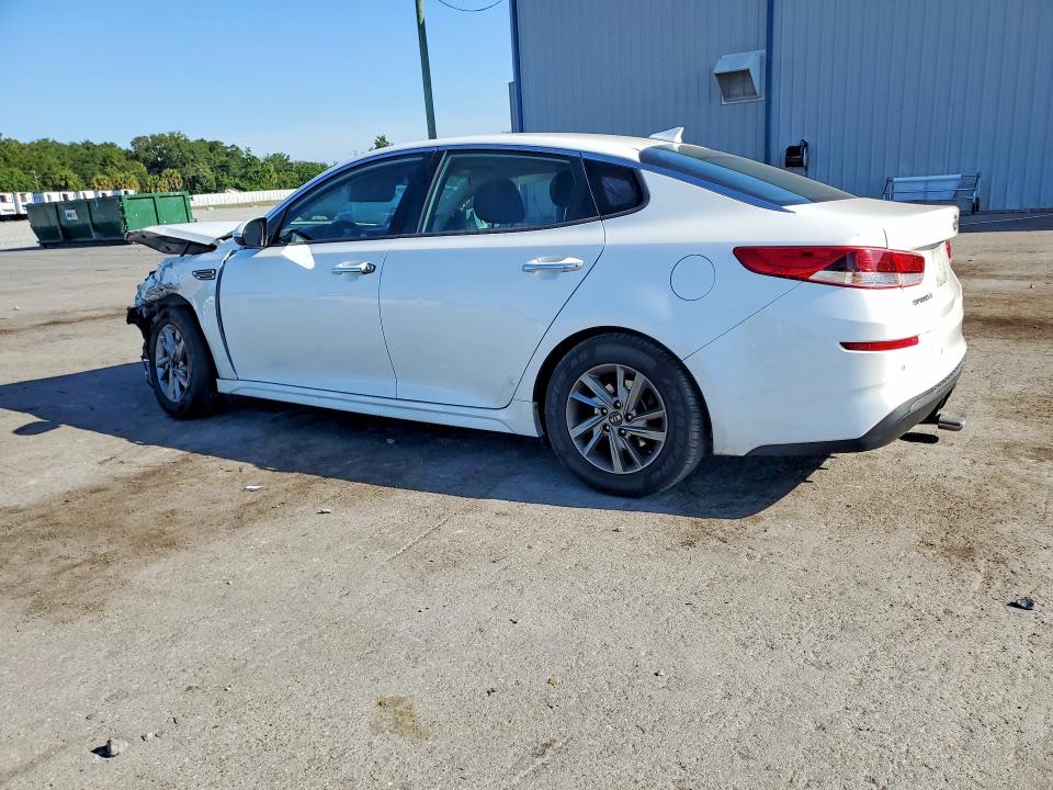 2019 Kia Optima მანქანა იყიდება აუქციონზე, vin: 5XXGT4L37KG282674, აუქციონის ნომერი: 52671236