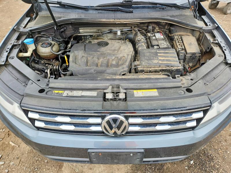 53052226 :رقم المزاد ، 3VV2B7AX7MM091053 vin ، 2021 Volkswagen Tiguan مزاد بيع