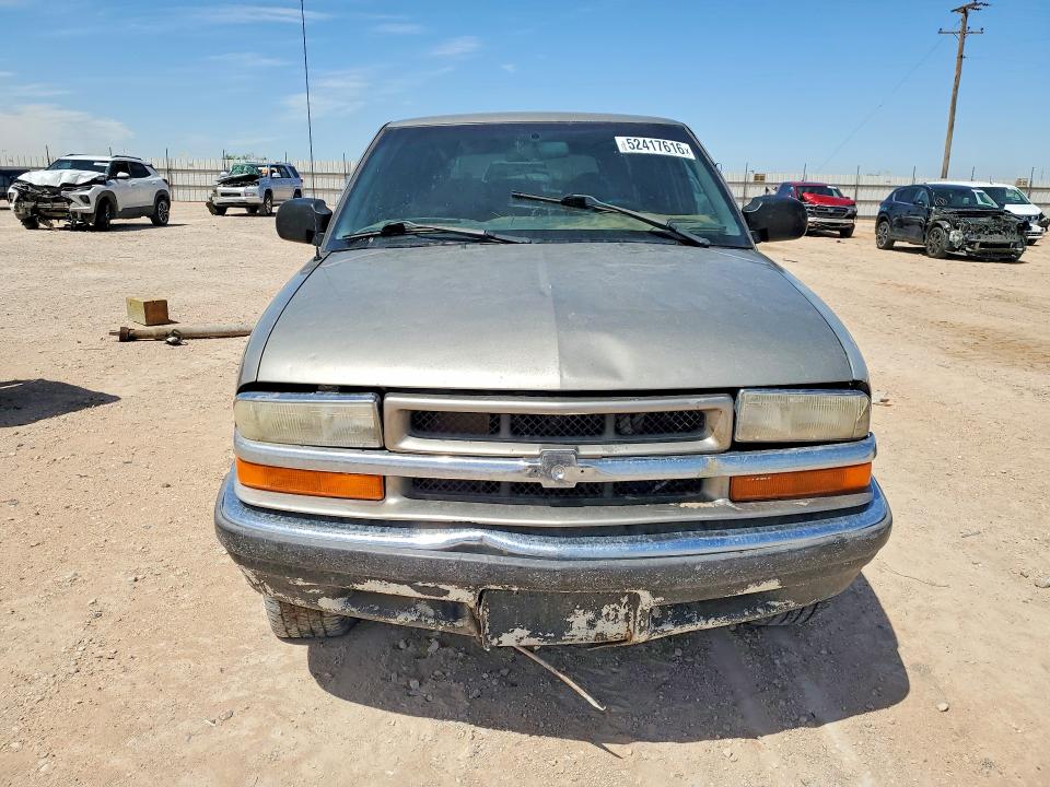 Auction sale of the 2000 Chevrolet Blazer, vin: 1GNCS13W4YK165103, lot number: 52417616