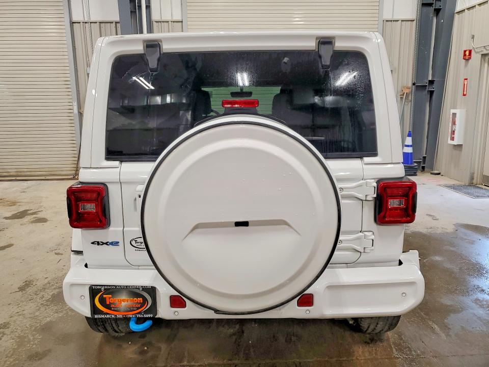 53441256 :رقم المزاد ، 1C4JJXP61NW137294 vin ، 2022 Jeep Wrangler Unlimited مزاد بيع
