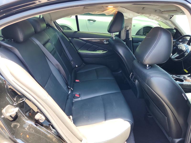 53044346 :رقم المزاد ، JN1EV7AP3JM360873 vin ، 2018 Infiniti Q50 مزاد بيع