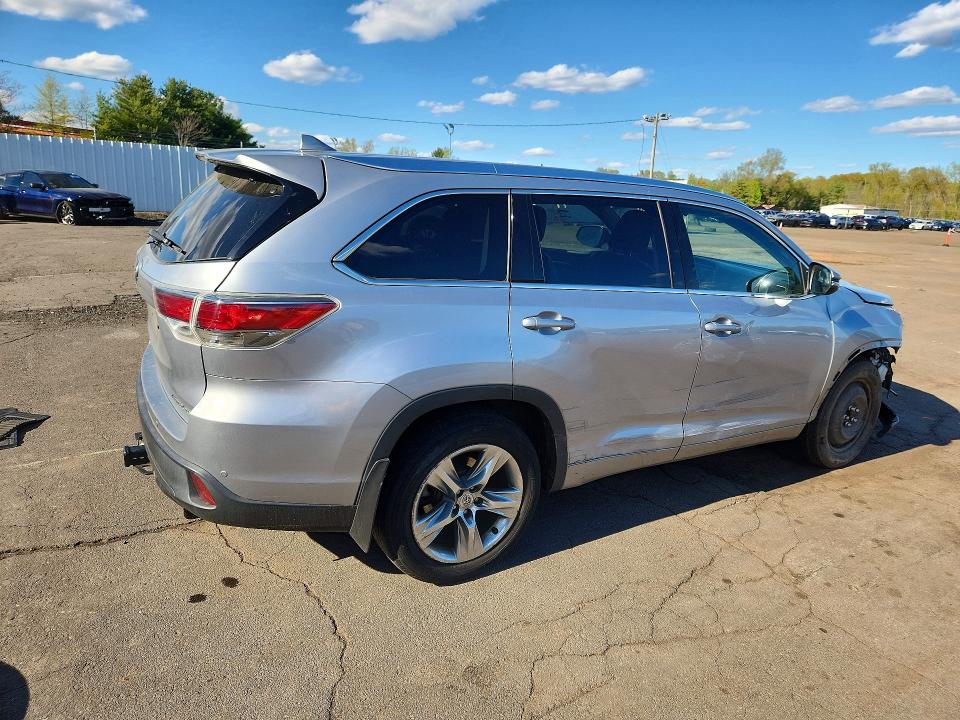 Продажа на аукционе авто 2015 Toyota Highlander, vin: 5TDDKRFH7FS072168, номер лота: 51984496