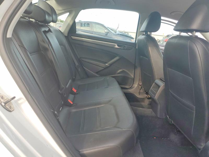 Продаж на аукціоні авто 2017 Volkswagen Passat, vin: 1VWDT7A31HC024647, номер лоту: 53005576