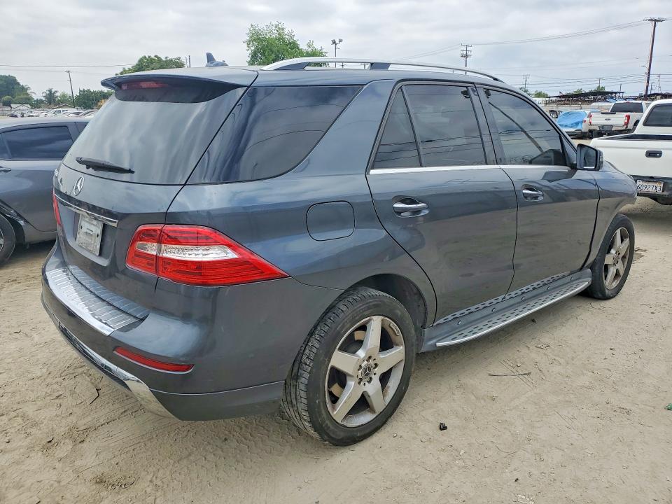 2015 Mercedes-benz Ml მანქანა იყიდება აუქციონზე, vin: 4JGDA5JB4FA528201, აუქციონის ნომერი: 53576666