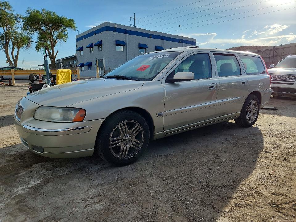 52865756 :رقم المزاد ، YV1SW592061536422 vin ، 2006 Volvo V70 مزاد بيع