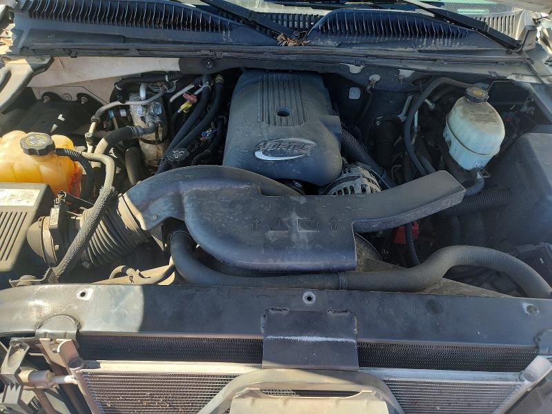 Продажа на аукционе авто 2004 Chevrolet Suburban, vin: 3GNEC16Z04G121127, номер лота: 53741526