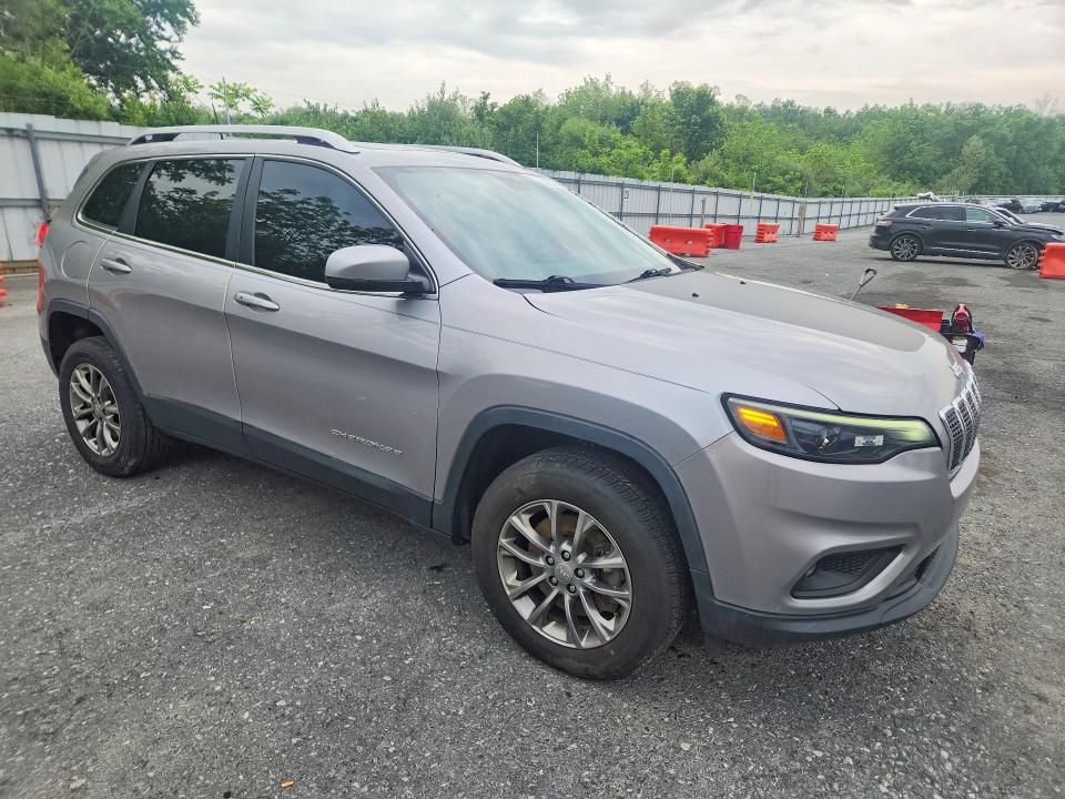 55205116 :رقم المزاد ، 1C4PJMLB5KD401765 vin ، 2019 Jeep Cherokee مزاد بيع