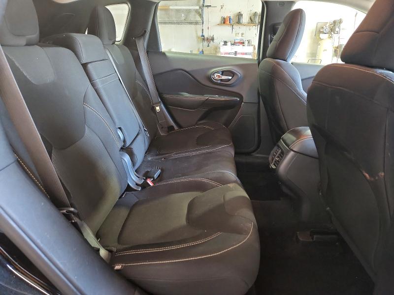 2015 Jeep Cherokee მანქანა იყიდება აუქციონზე, vin: 1C4PJLCB4FW507838, აუქციონის ნომერი: 51896216
