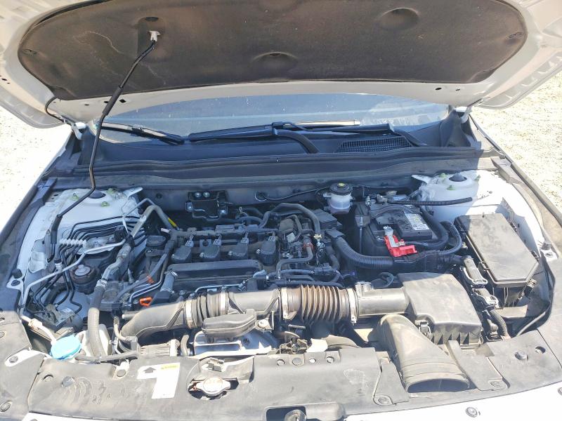 53770816 :رقم المزاد ، 1HGCV1F40NA095998 vin ، 2022 Honda Accord مزاد بيع