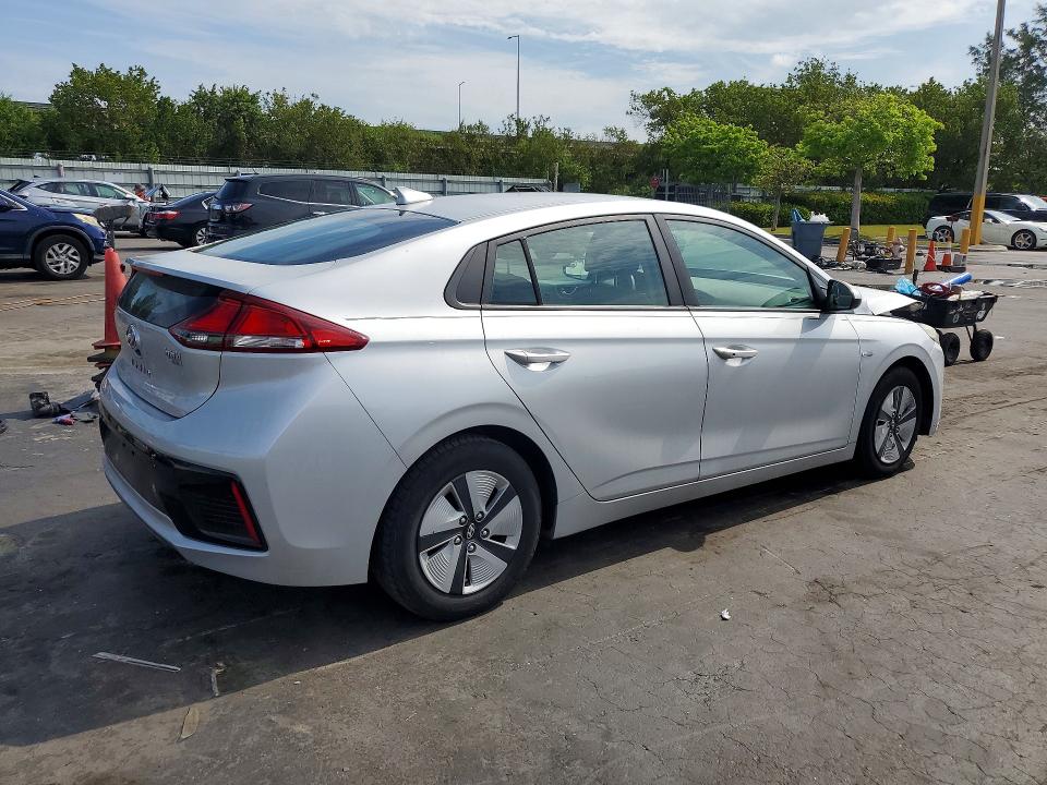 Продажа на аукционе авто 2017 Hyundai Ioniq, vin: KMHC65LC4HU031251, номер лота: 53463456