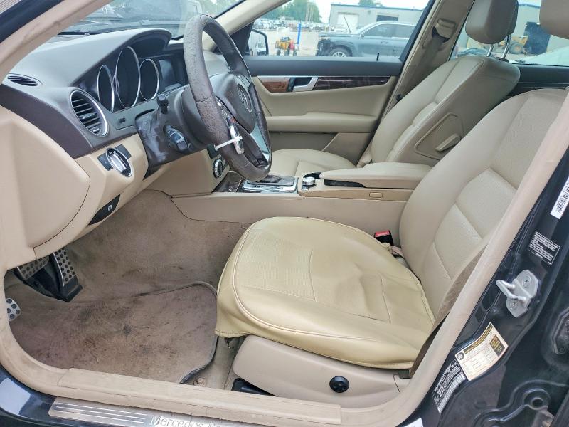 54461676 :رقم المزاد ، WDDGF4HB8CA636454 vin ، 2012 Mercedes-benz C مزاد بيع