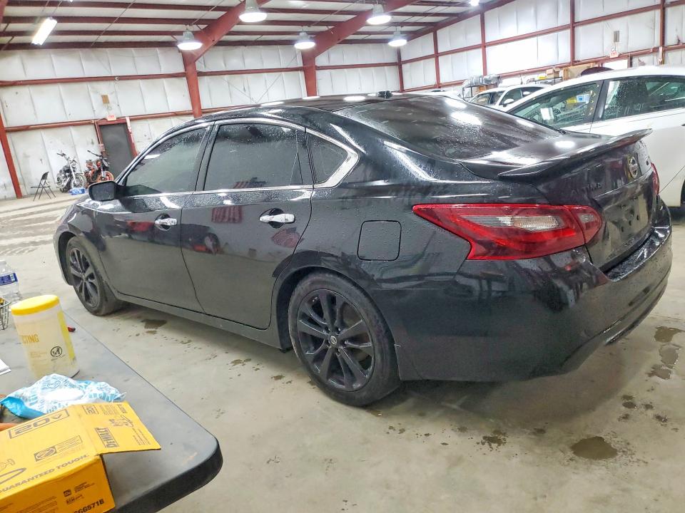 52213946 :رقم المزاد ، 1N4AL3AP6JC274978 vin ، 2018 Nissan Altima مزاد بيع