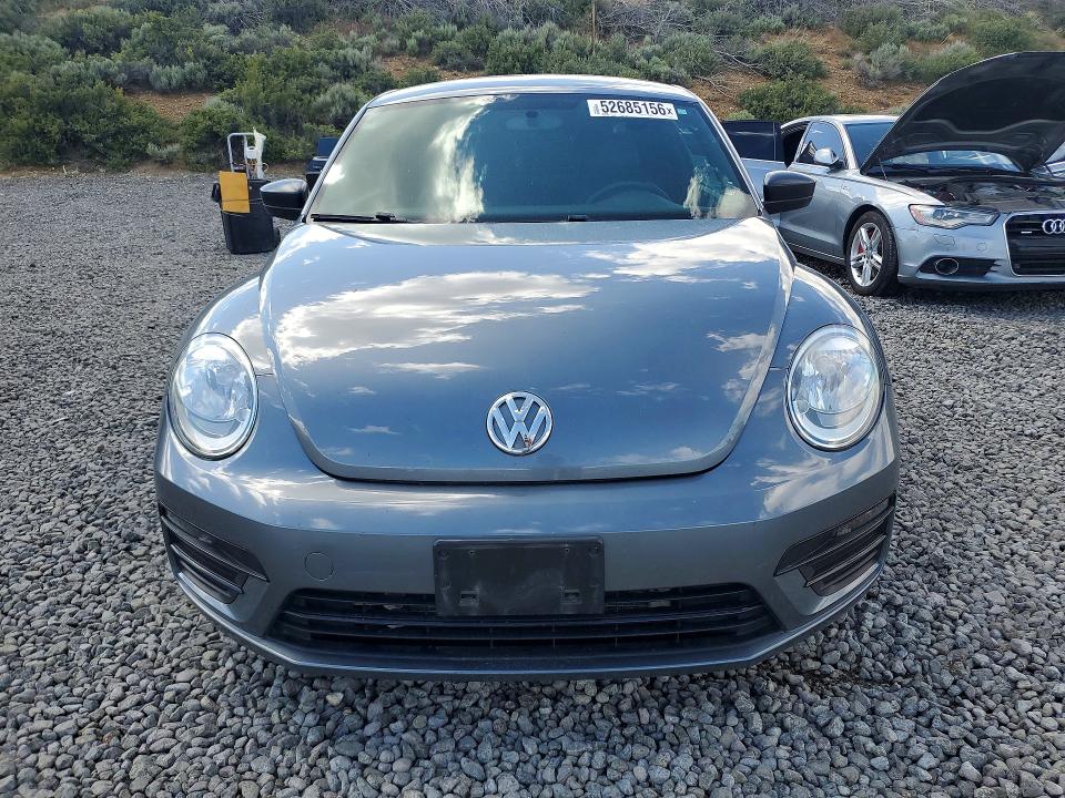 Продажа на аукционе авто 2017 Volkswagen Beetle, vin: 3VWF17AT3HM627483, номер лота: 52685156
