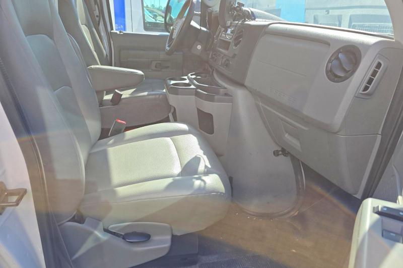 Продажа на аукционе авто 2023 Ford Econoline, vin: 1FDWE3FK6PDD18824, номер лота: 55557366