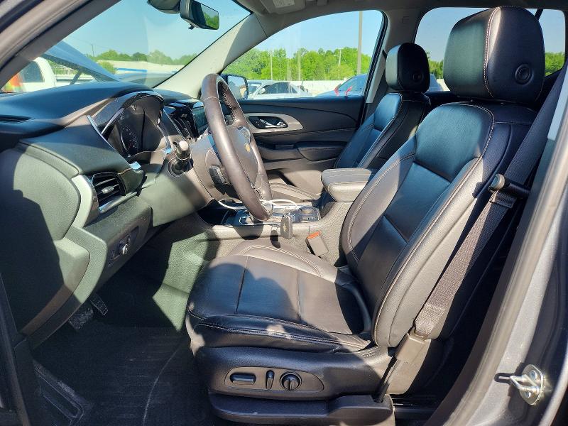 Продаж на аукціоні авто 2018 Chevrolet Traverse, vin: 1GNEVHKW0JJ133464, номер лоту: 52019846