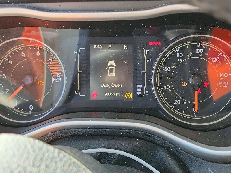 2018 Jeep Cherokee მანქანა იყიდება აუქციონზე, vin: 1C4PJLLXXJD524577, აუქციონის ნომერი: 53563696
