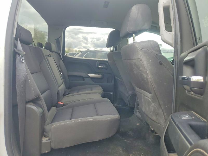 52150616 :رقم المزاد ، 1GCUKREC5JF248083 vin ، 2018 Chevrolet Silverado مزاد بيع