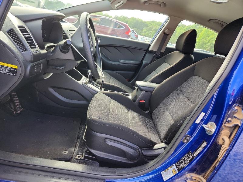 Продажа на аукционе авто 2017 Kia Forte, vin: 3KPFK4A77HE115236, номер лота: 53271446