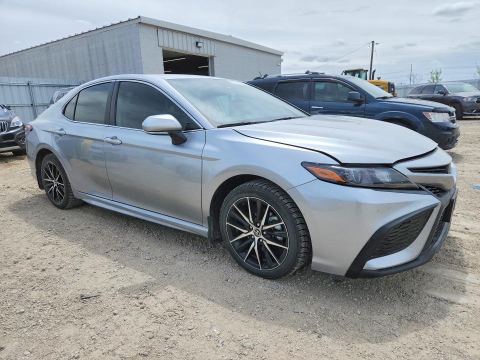 52016756 :رقم المزاد ، 4T1G11AK3RU847551 vin ، 2024 Toyota Camry مزاد بيع