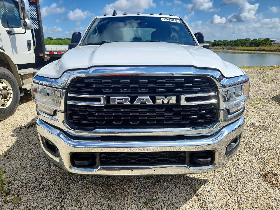 53790386 :رقم المزاد ، 3C63RRHL0RG108074 vin ، 2024 Ram 3500 مزاد بيع