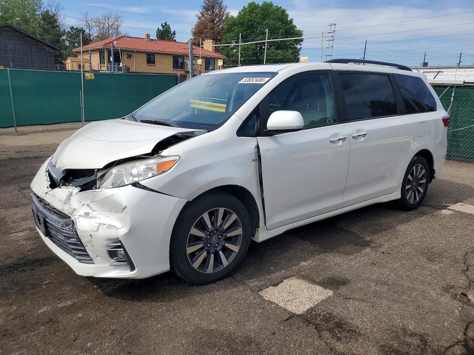 Auction sale of the 2018 Toyota Sienna, vin: 5TDDZ3DC0JS208603, lot number: 53652486