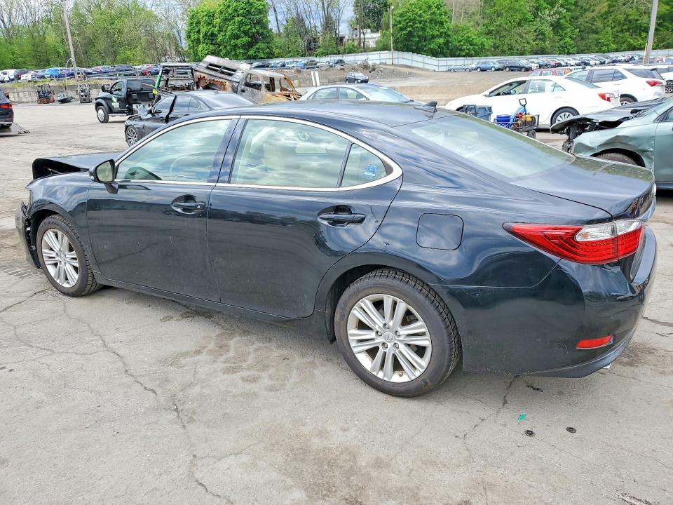 53048836 :رقم المزاد ، JTHBK1GG8D2070916 vin ، 2013 Lexus Es مزاد بيع