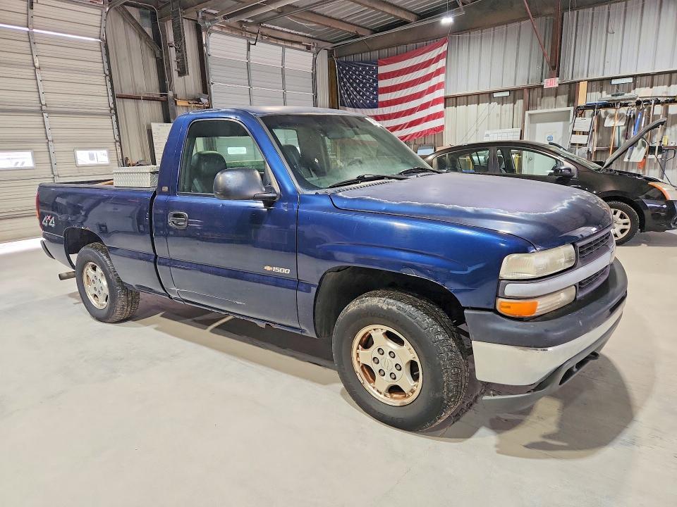 Продажа на аукционе авто 2000 Chevrolet Silverado, vin: 1GCEK14W9YZ199609, номер лота: 53642416