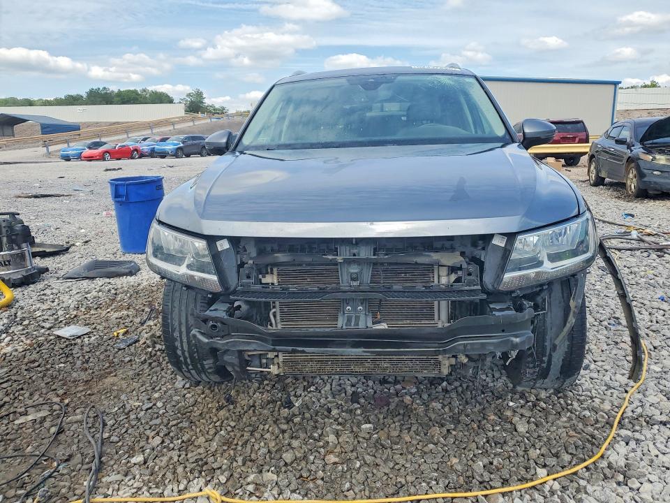 2020 Volkswagen Tiguan მანქანა იყიდება აუქციონზე, vin: 3VV3B7AXXLM007648, აუქციონის ნომერი: 52392886