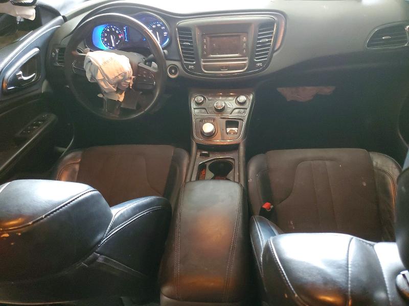 52722276 :رقم المزاد ، 1C3CCCBG9FN702253 vin ، 2015 Chrysler 200 مزاد بيع