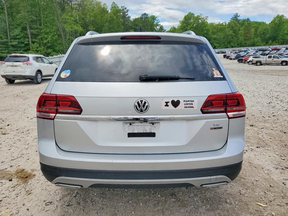 2018 Volkswagen Atlas მანქანა იყიდება აუქციონზე, vin: 1V2GR2CA4JC551194, აუქციონის ნომერი: 54471266