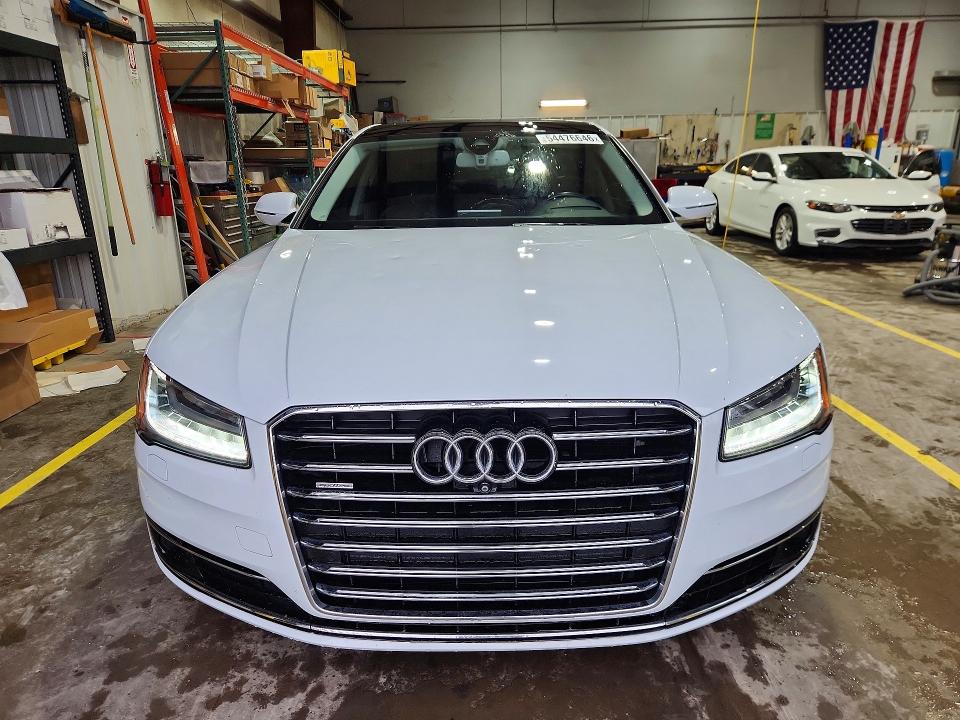 54476646 :رقم المزاد ، WAU34AFD5GN002337 vin ، 2016 Audi A8 مزاد بيع