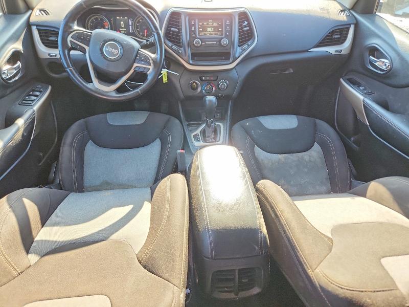 Продажа на аукционе авто 2018 Jeep Cheeroke, vin: 1C4PJLCB1JD537657, номер лота: 55215946