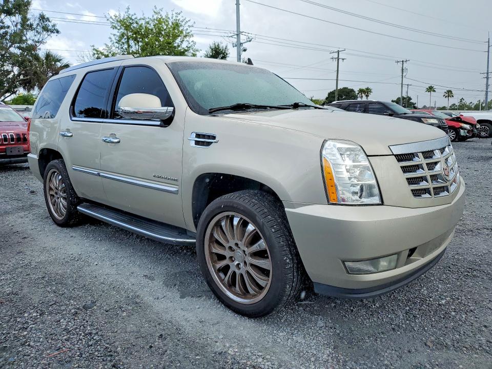 2013 Cadillac Escalade მანქანა იყიდება აუქციონზე, vin: 1GYS3AEF9DR148873, აუქციონის ნომერი: 55513686