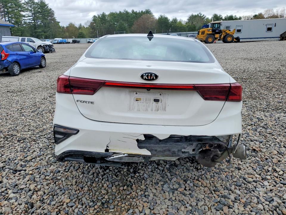 53605896 :رقم المزاد ، 3KPF24AD6LE195269 vin ، 2020 Kia Forte مزاد بيع