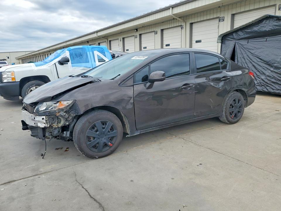 Auction sale of the 2013 Honda Civic, vin: 19XFB2F57DE015403, lot number: 52044056