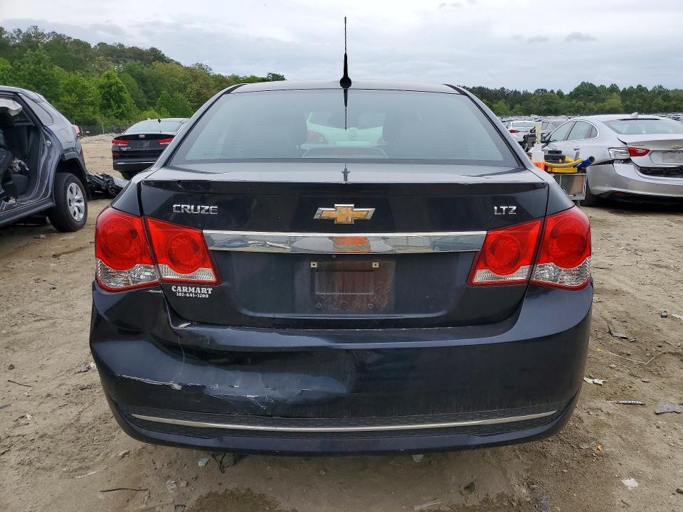 52169536 :رقم المزاد ، 1G1PG5SB5E7337941 vin ، 2014 Chevrolet Cruze مزاد بيع