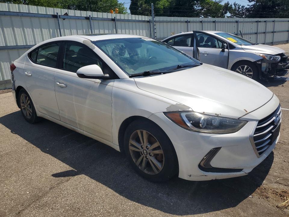 2017 Hyundai Elantra მანქანა იყიდება აუქციონზე, vin: 5NPD84LFXHH147717, აუქციონის ნომერი: 53253936