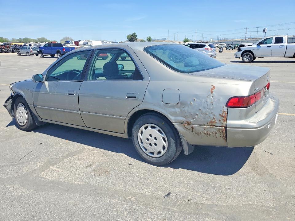 1998 Toyota Camry მანქანა იყიდება აუქციონზე, vin: JT2BG22K0W0246658, აუქციონის ნომერი: 53289146