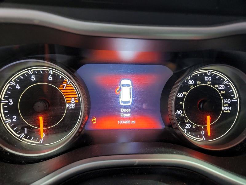 53345976 :رقم المزاد ، 1C4PJMJX7JD613290 vin ، 2018 Jeep Cherokee مزاد بيع