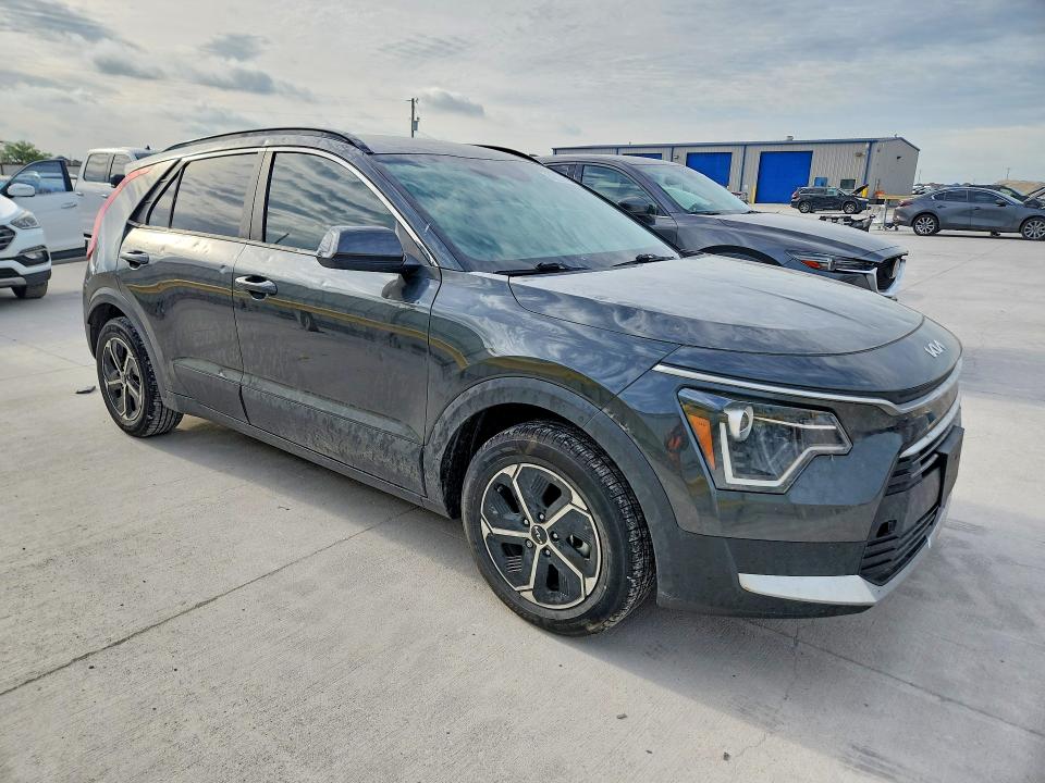 Продаж на аукціоні авто 2024 Kia Niro, vin: KNDCR3LE8R5148540, номер лоту: 52124826