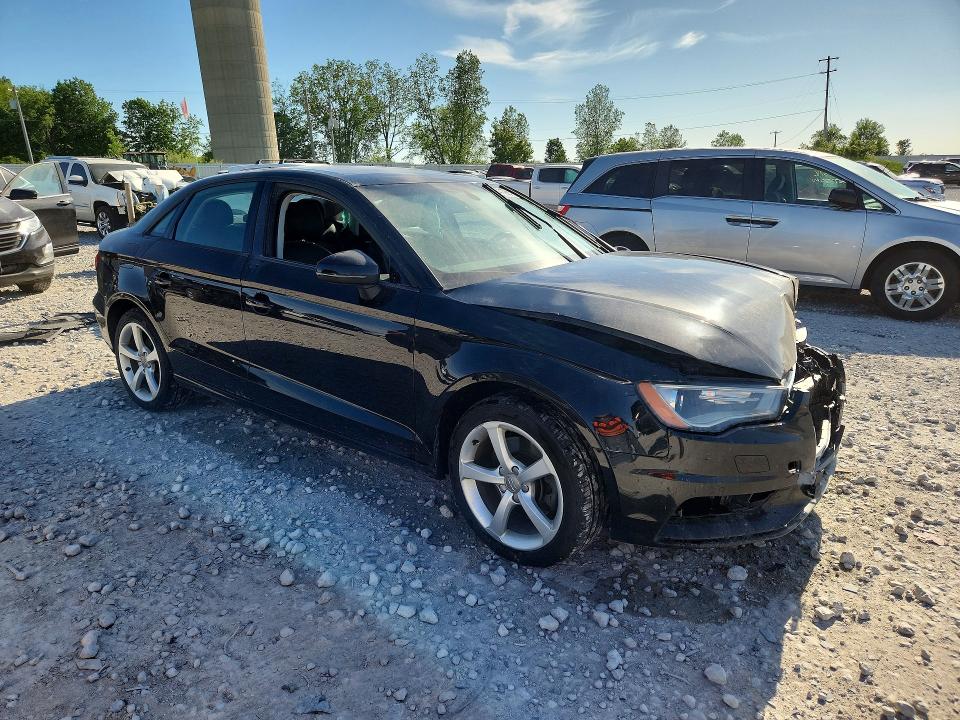 Продажа на аукционе авто 2015 Audi A3, vin: WAUBFGFF2F1074869, номер лота: 54196786