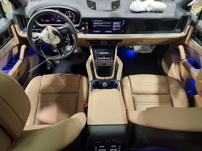 Продажа на аукционе авто 2024 Porsche Cayenne, vin: WP1AA2AY5RDA13848, номер лота: 52577356