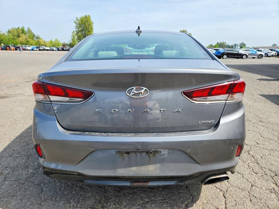 52083706 :رقم المزاد ، 5NPE34AF5JH664242 vin ، 2018 Hyundai Sonata مزاد بيع