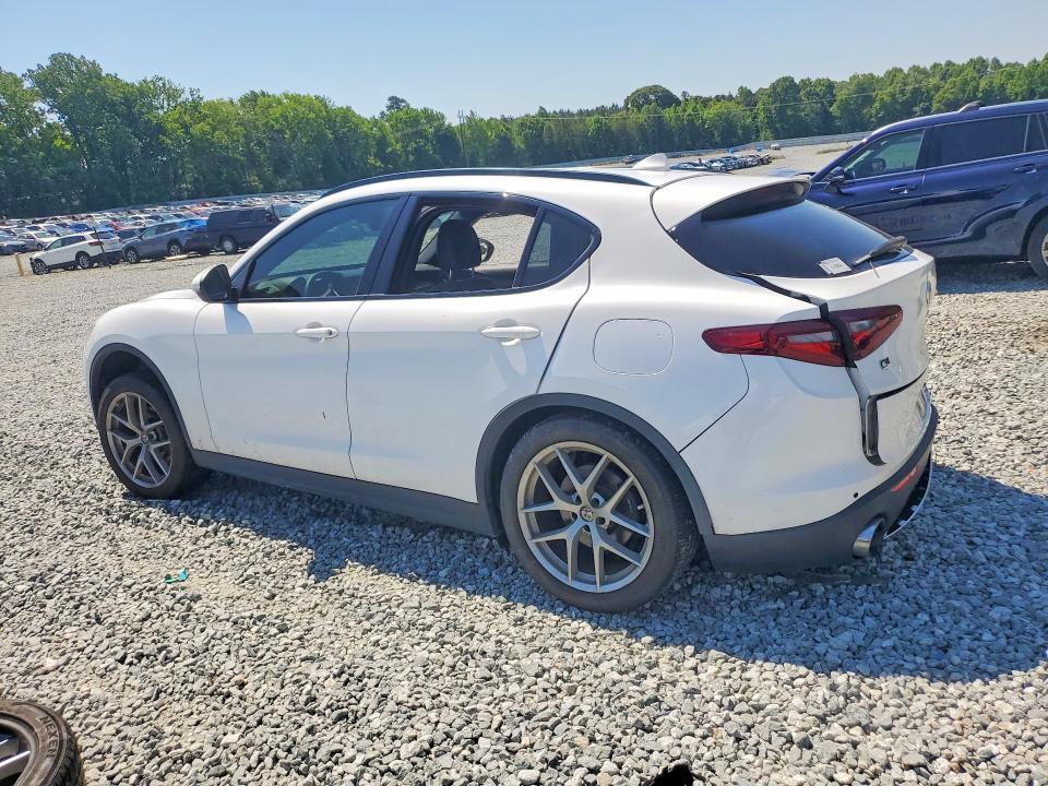 2018 Alfa Romeo Stelvio მანქანა იყიდება აუქციონზე, vin: ZASFAKNN6J7B67440, აუქციონის ნომერი: 54246836